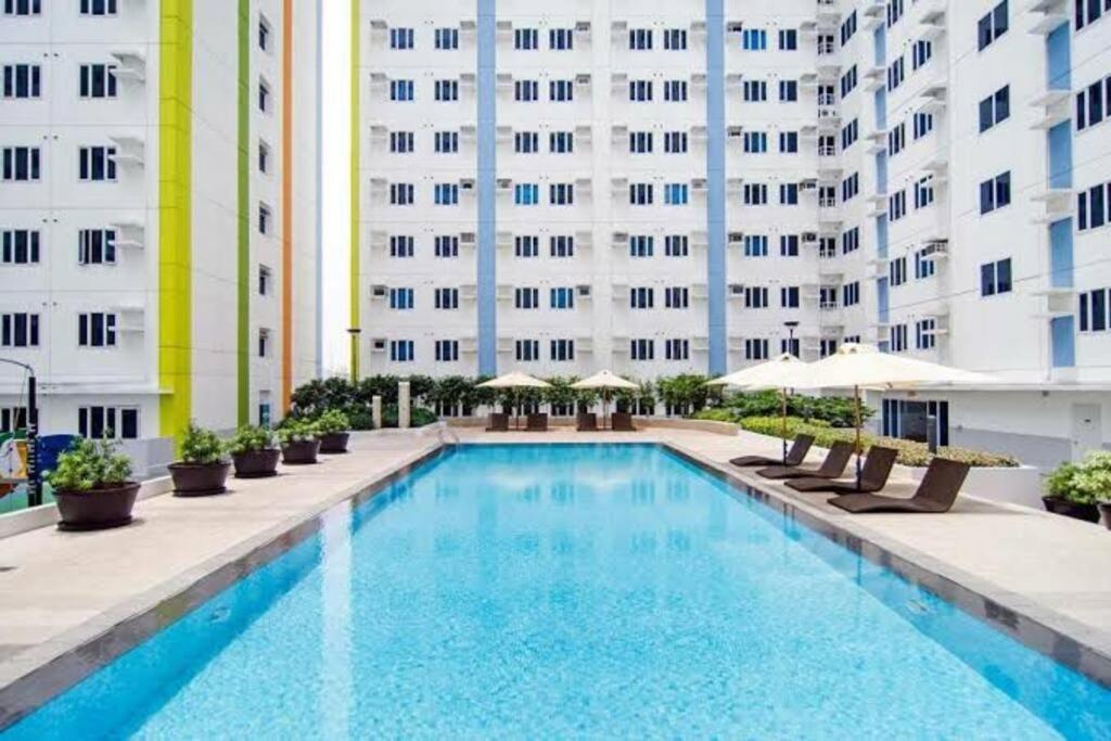 Huge A2J Executive Luxury 1Br Suite Near Abs Cbn, Gma Manila Ngoại thất bức ảnh
